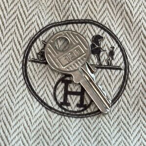 Hermes Kelly birkin lock key palladium 120
